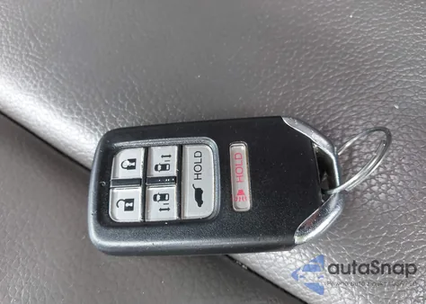 2014 Honda Odyssey Touring/Touring Elite from USA, damaged, VIN 5FNRL5H92EB085947